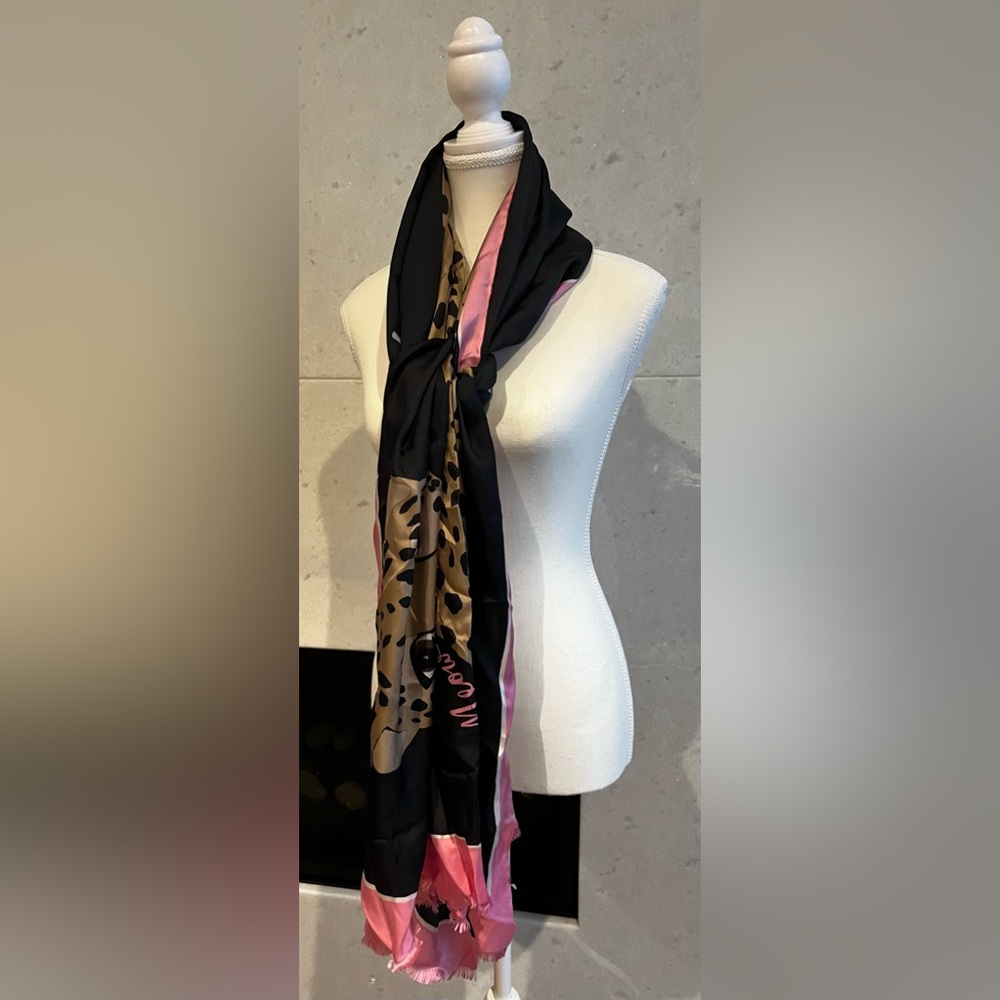 NWT Kate Spade 💯 silk scarf